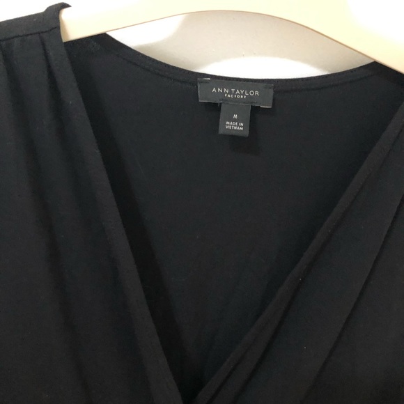 Ann Taylor V Neck Snap Bodysuit - Picture 2 of 6